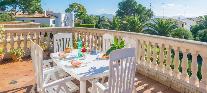 Genießen Sie einen herrlichen Urlaub in einem unsere Ferienhäuser in Alcúdia, Mallorca