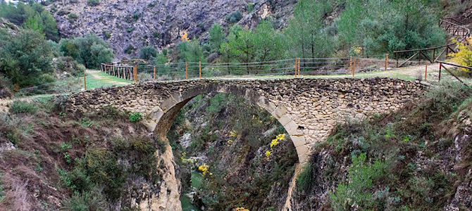 Puente de Piedra, Benilloba