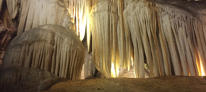 The limestone formations of the Gruta de las Maravillas