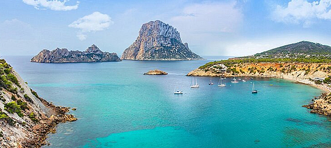 Strand Cala d'Hort in Sant Josep de sa Talaia, Ibiza